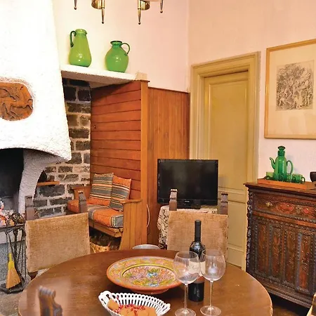 Semesterbostad Holiday Lasnigo -co- With A Fireplace 252 Sormano
